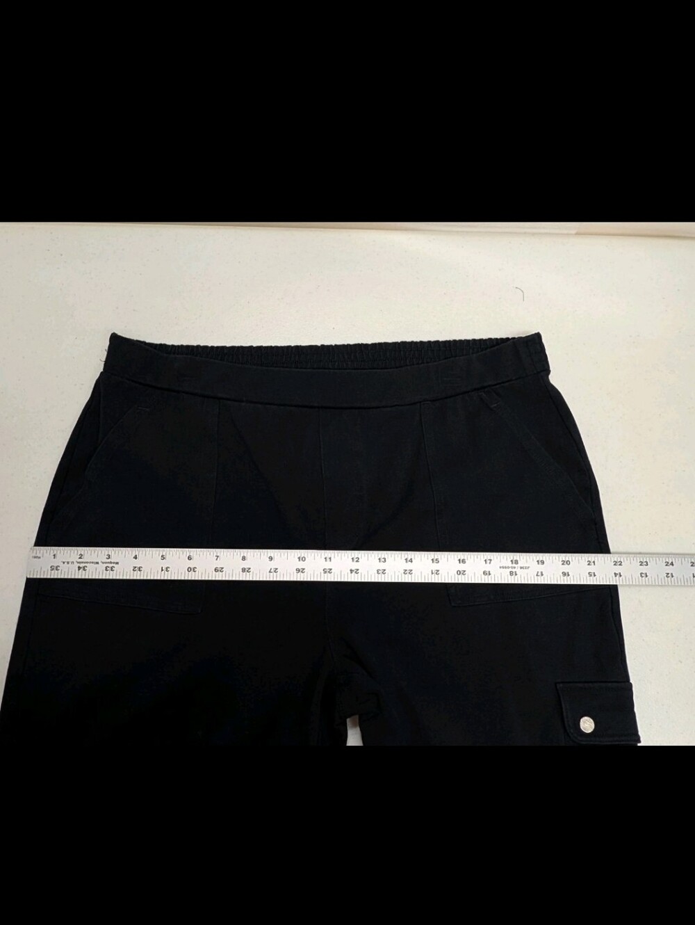 Susan Graver Pull On Cuffed Cropped Black Pants L Minimalist Comfort Casual 5555 - Picture 6 of 11
